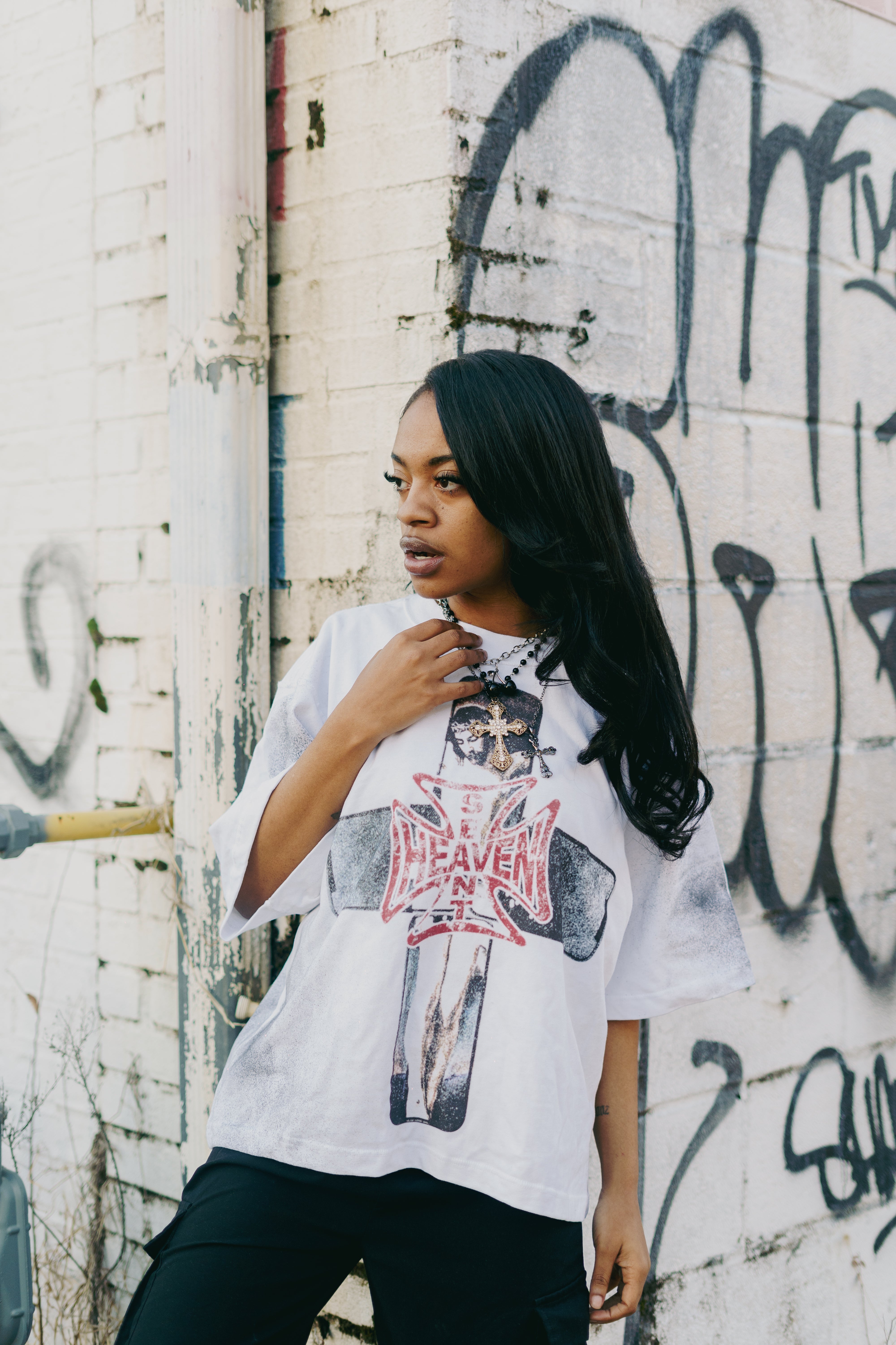 Dirty White “Blade”tee